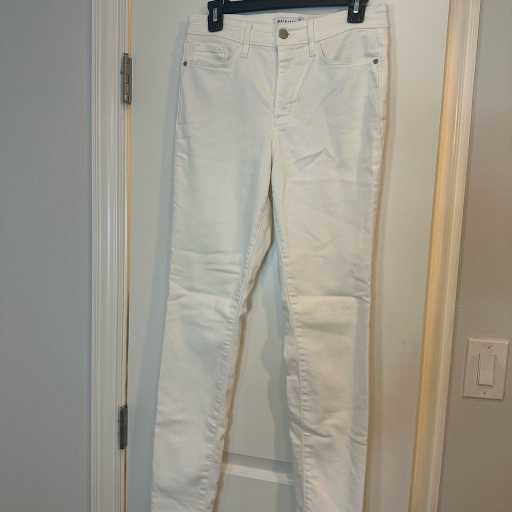 Athleta white skinny jeans in size 8 Tall